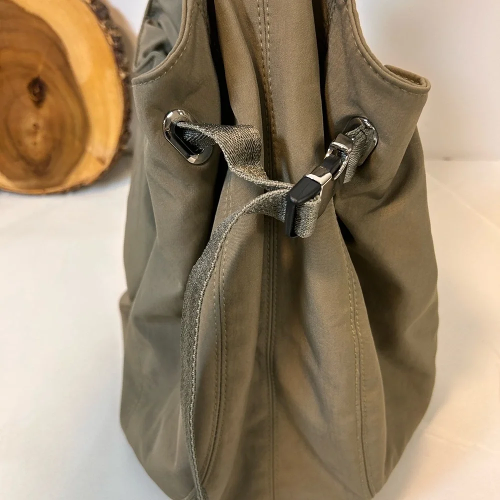 Zara‎ Hobo Olive Canvas Shoulder Bag adjustable side straps magnetic closure